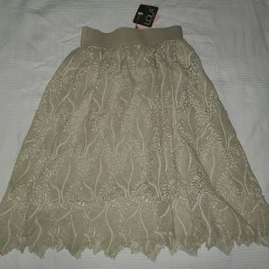 LOLA Lace Skirt Nude Color Large